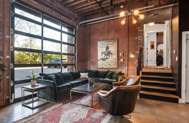 One-Of-A-Kind! Roll Up Garage Door-Pool, Speakeasy