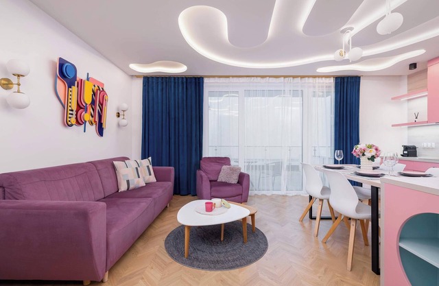 Opolska 10 | Spacious Apartment | Wi-Fi
