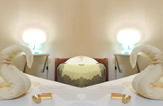 Opui Twin Room