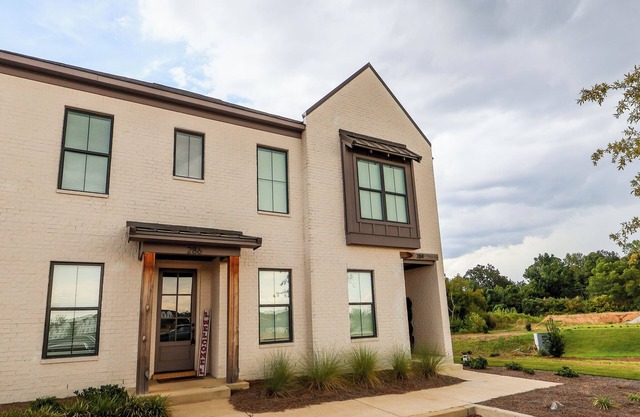 “Opulence in Oxford”