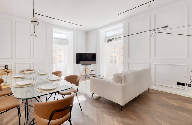 Opulent Elegance in Valletta, Lux Holiday Retreat