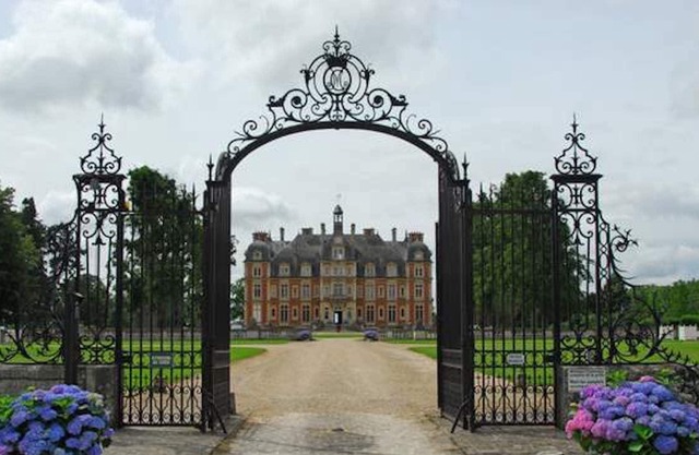 Orangerie Chateau La Trousse