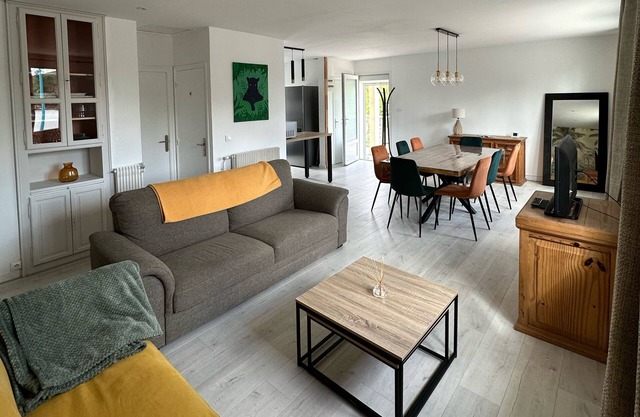 Orgîte, Location de Gîte Pouvant Accueillir 8 Personnes