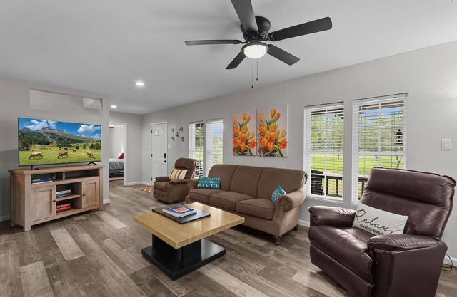 Ouachita National Forest & Kiamichi River Retreat w/POOL