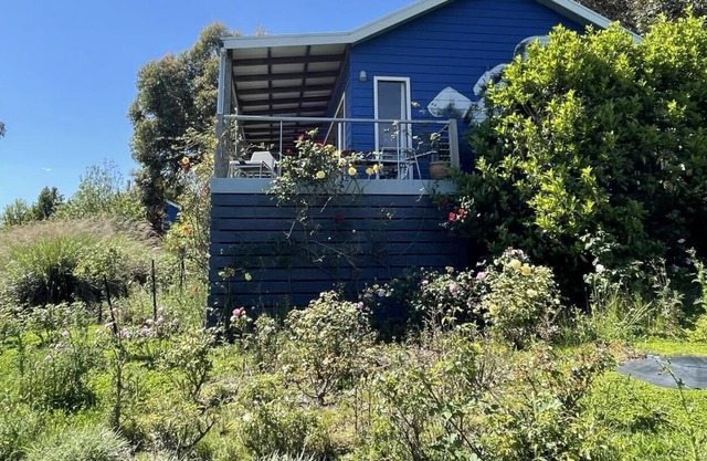 Outlook Hill Garden Estate-Moderne Cabine