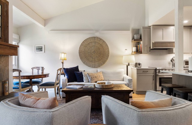 Outpost: Mountain Alder 823 - Wooded Views!