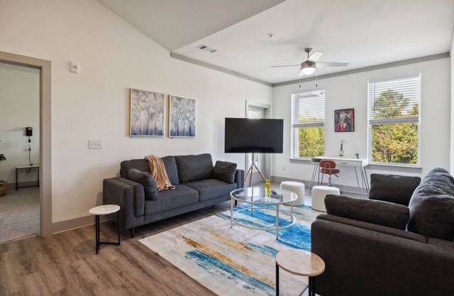 Overlook 6303 i Modern Resort Style living