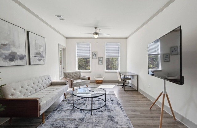 Overlook 7207 I Modern and Spacious 2Bd Apt