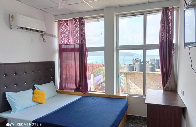 OYO 81600B Pearl Marine Hotel