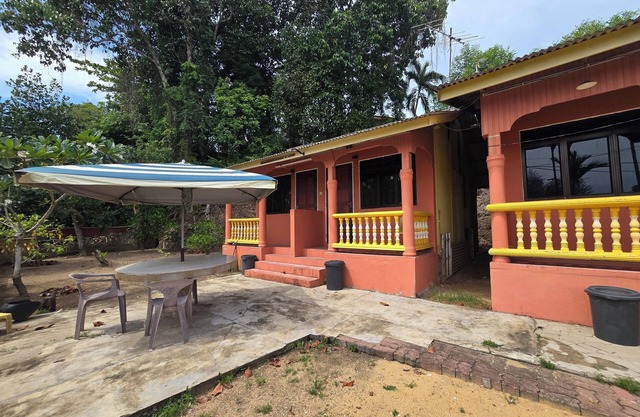 OYO 91042 Kamal Guest House Marang