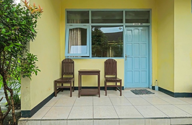 OYO 92482 Hotel Permata 1