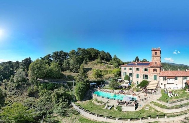 Palazzo K - B&B in country home with pool (room Tower)