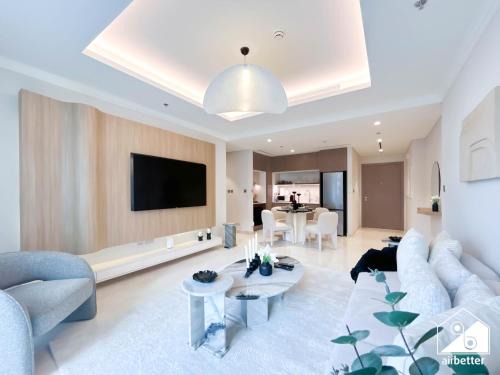 Palm Jumeirah 1BR - Beach, Pool & Atlantis Views