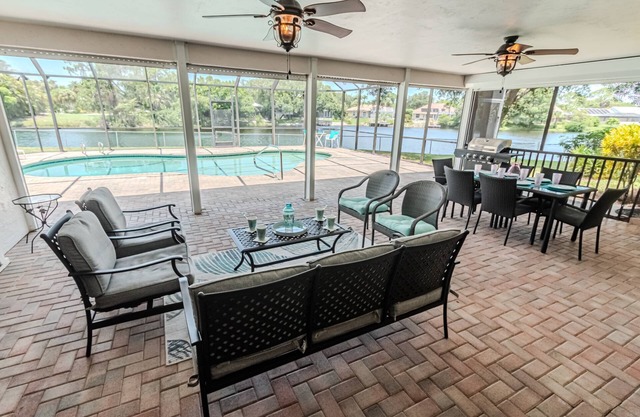 Palm River Estate: Large Home w/;private pool and outdoor entertaining space overlooking river