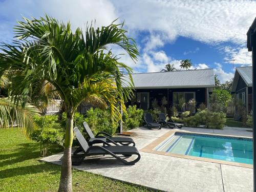 Palm Tree Villas