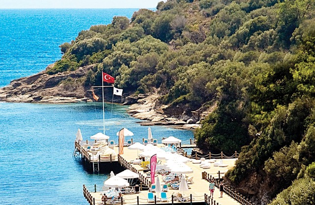 Paloma Pasha - All inclusive
