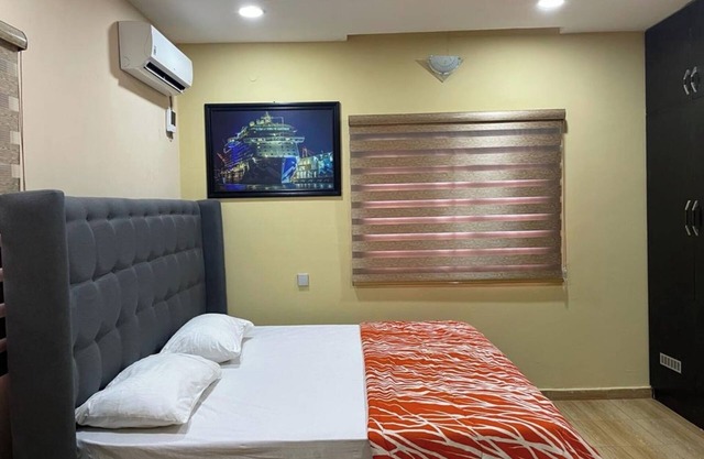 Panama Apartments. "Use it like u own it"