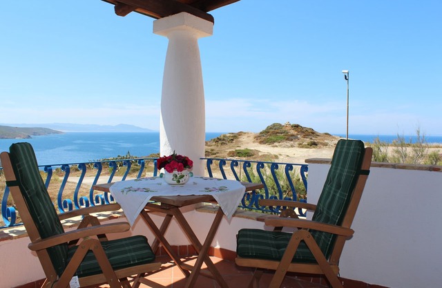 Panoramic apartment in villa; Arbus