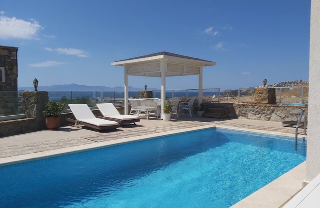 Panoramic view - Modern apartment 5 minutes from the beach