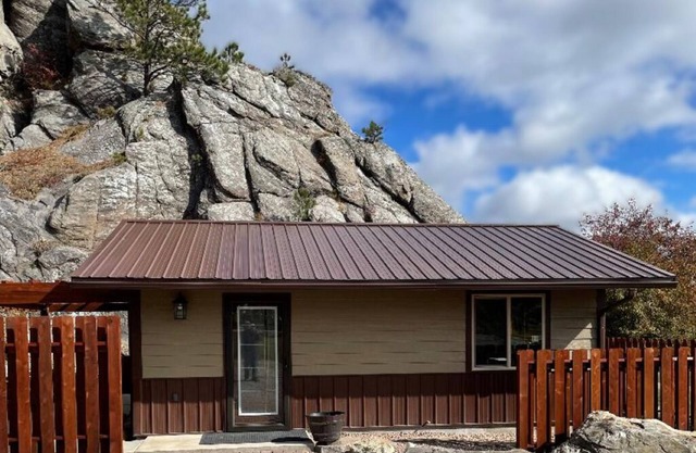 Paradise Land Cabin A