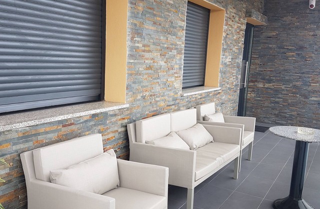PARADISE/LIMONE VIprivate sale with six bedrooms.