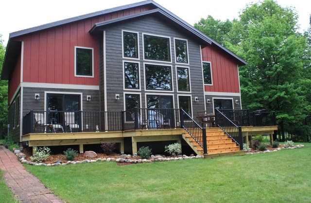 Paradise Shores & Fish Galore ~your own private beach & dock!