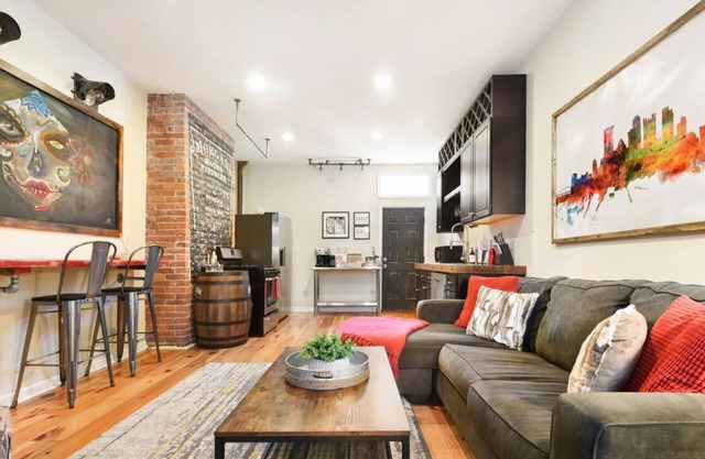 Park Free★Amazing Space★Professionally Cleaned!