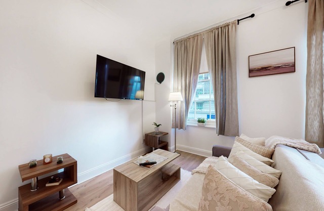 Park Lane Apartments Baker Street