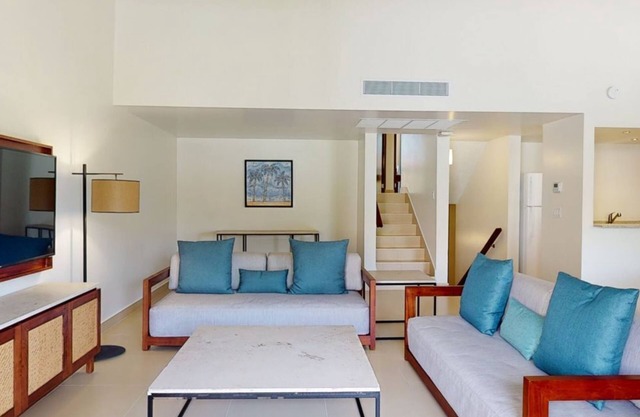 Park Royal Club Cala. Stylish 3BR Space with Pool