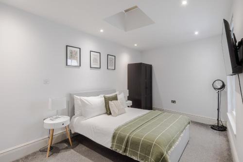 Park view/Baker Street/Marylebone Apartments