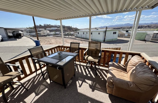 Parker Strip House, close to the River