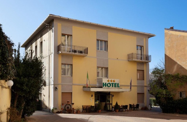 Parking Hotel Giardino