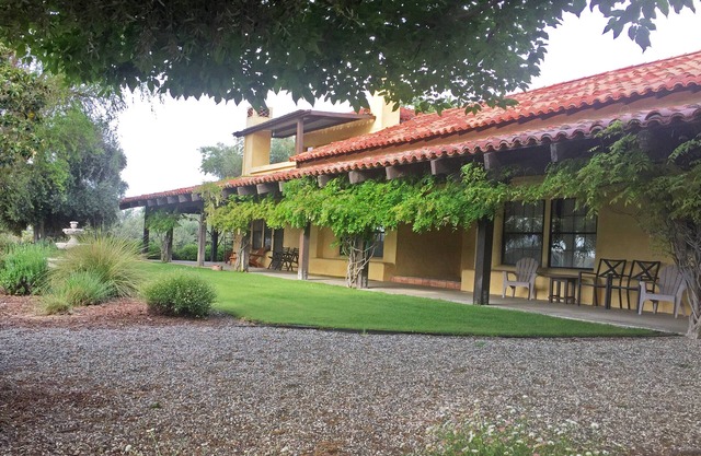 Paso Robles Wine Country-Silver Owl Vineyard with Private Pool