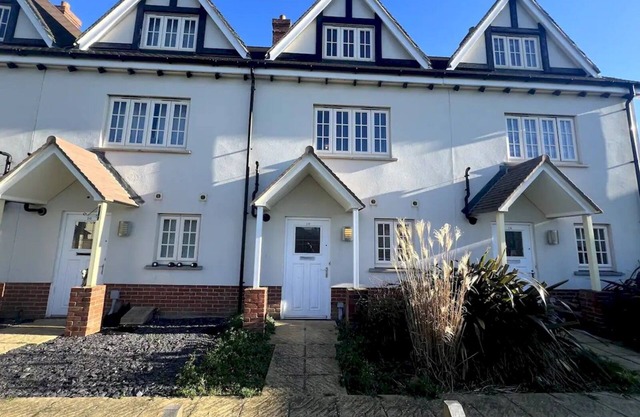 Pass the Keys | 3 Bed home away from home