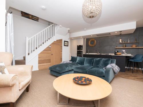 Pass the Keys Fabulous 2 bedroom house in a central location