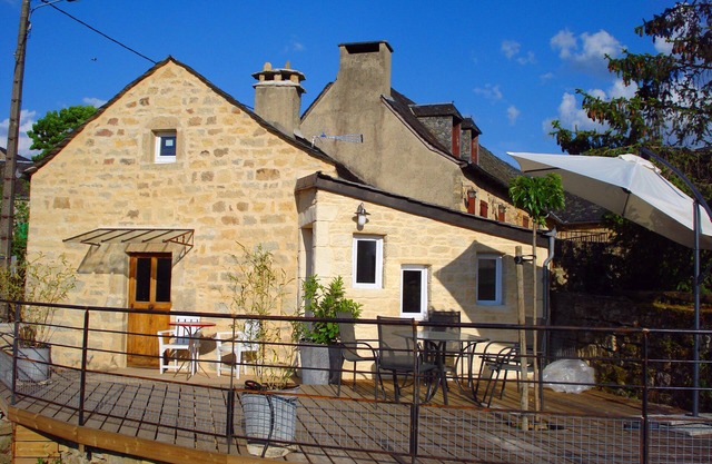 Peace and nature for this 3* GITE central to visiting Aveyron - pets welcome