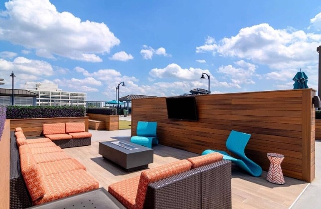 Peace and Tranquility within walking distance to everything