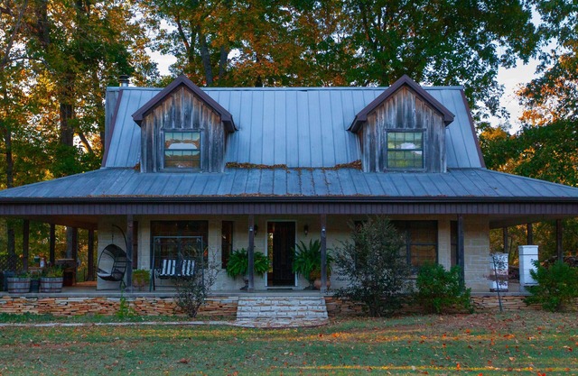Peaceful Fishing and Mindful Retreat Cabin on Little Red River