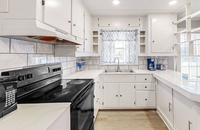 Peaceful home in downtown Atlantic with patio, grill, streaming, & washer/dryer