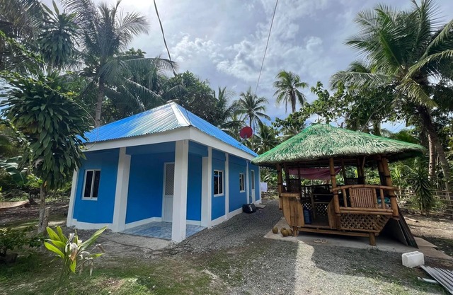 Peaceful location near beach and a beautiful refreshing cave pool 5 minute walk