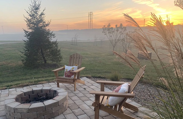 Peaceful loft nested in Missouri's countryside BRAND NEW UNIT!