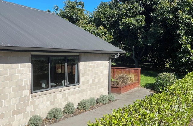 Peaceful Orchard Location - only 15 mins from Tauranga