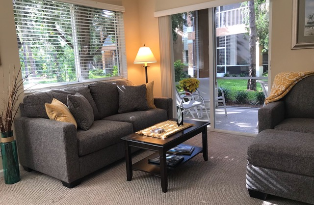 PEACEFUL PGA VILLAGE CONDO