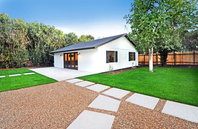 Peaceful, private resort-style property!