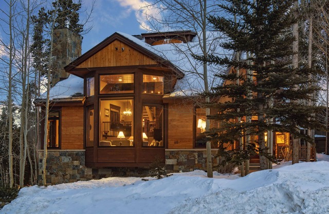 Peak 8 Platinum Large Home - Short walk to Peak 8, 6 Fully Oxygenated Bedrooms