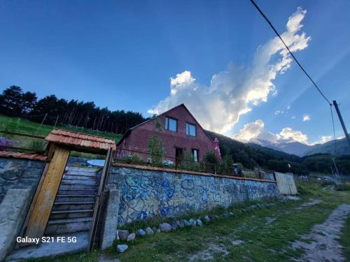 Peak House