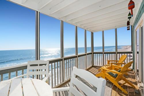 Pelican Crossing by Pristine Properties Vacation Rentals