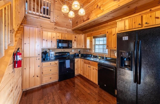 Pembroke Cabin