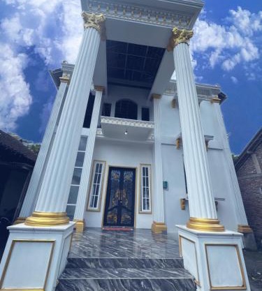 Pendawi Putri Homestay Syariah Borobudur