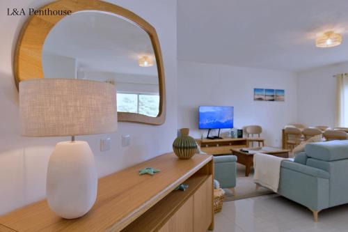 Penthouse L&A Prainha with sea view, 2 Terraces